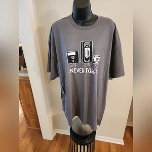 EE -  Fun Retri Tee XL